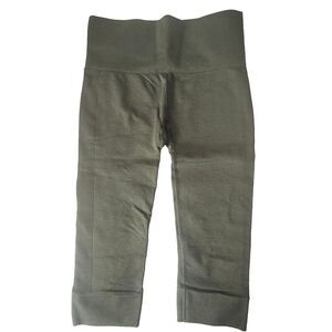 LULULEMON Textured Seamless Ebb to street Crop Leggings size 4